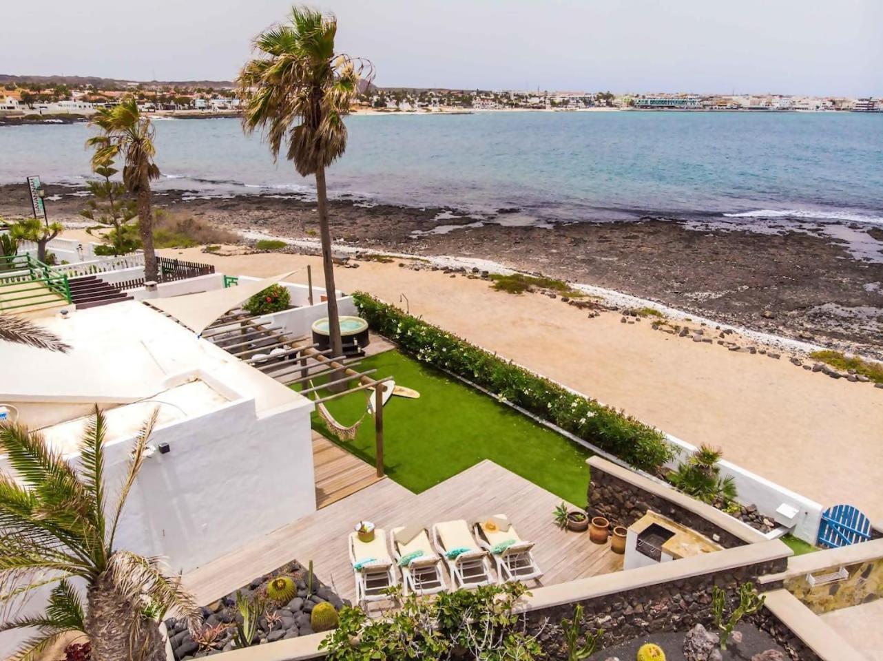 Villa Maluhia Frente Al Mar Y Jacuzzi Коральео Экстерьер фото